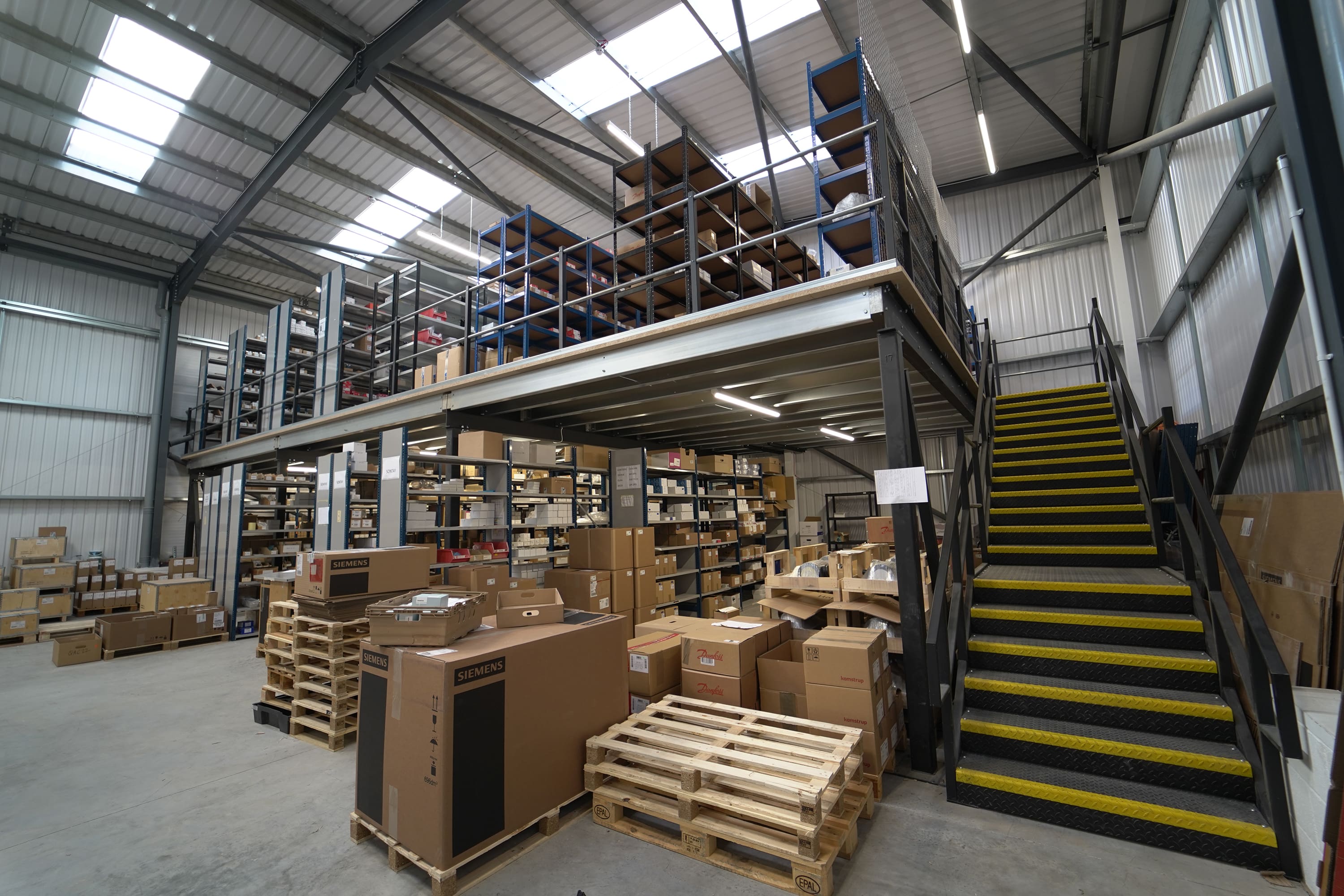 Storage Mezzanine Floor For Western Automation
